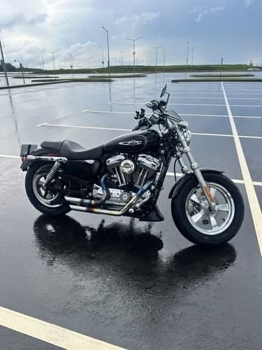 Harley Davidson XL1200C